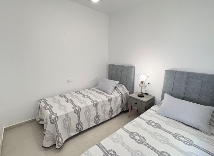 Resale - Apartment - Orihuela Costa - Costa Blanca