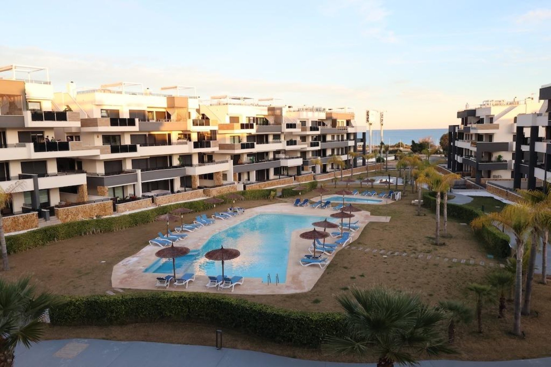Resale - Apartment - Orihuela Costa - Costa Blanca