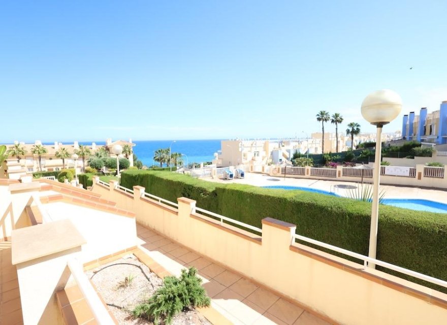 Resale - Apartment - Orihuela Costa - Costa Blanca