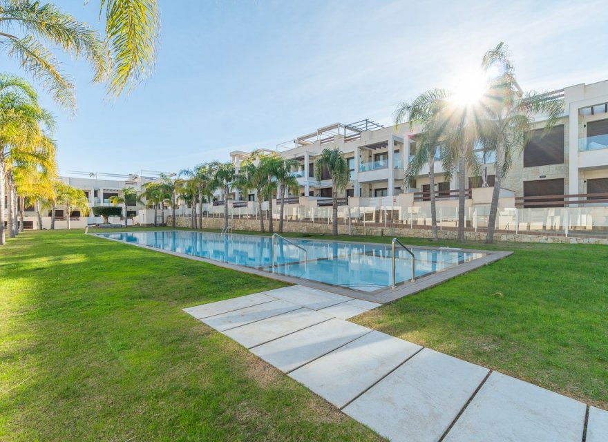 Resale - Apartment - Orihuela Costa - Costa Blanca