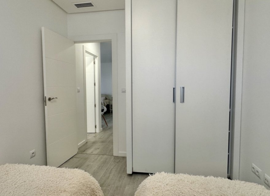 Resale - Apartment - Orihuela Costa - Costa Blanca