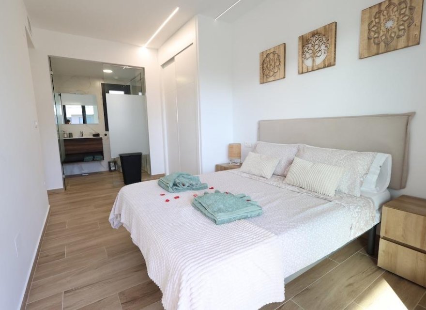 Resale - Apartment - Orihuela Costa - Costa Blanca