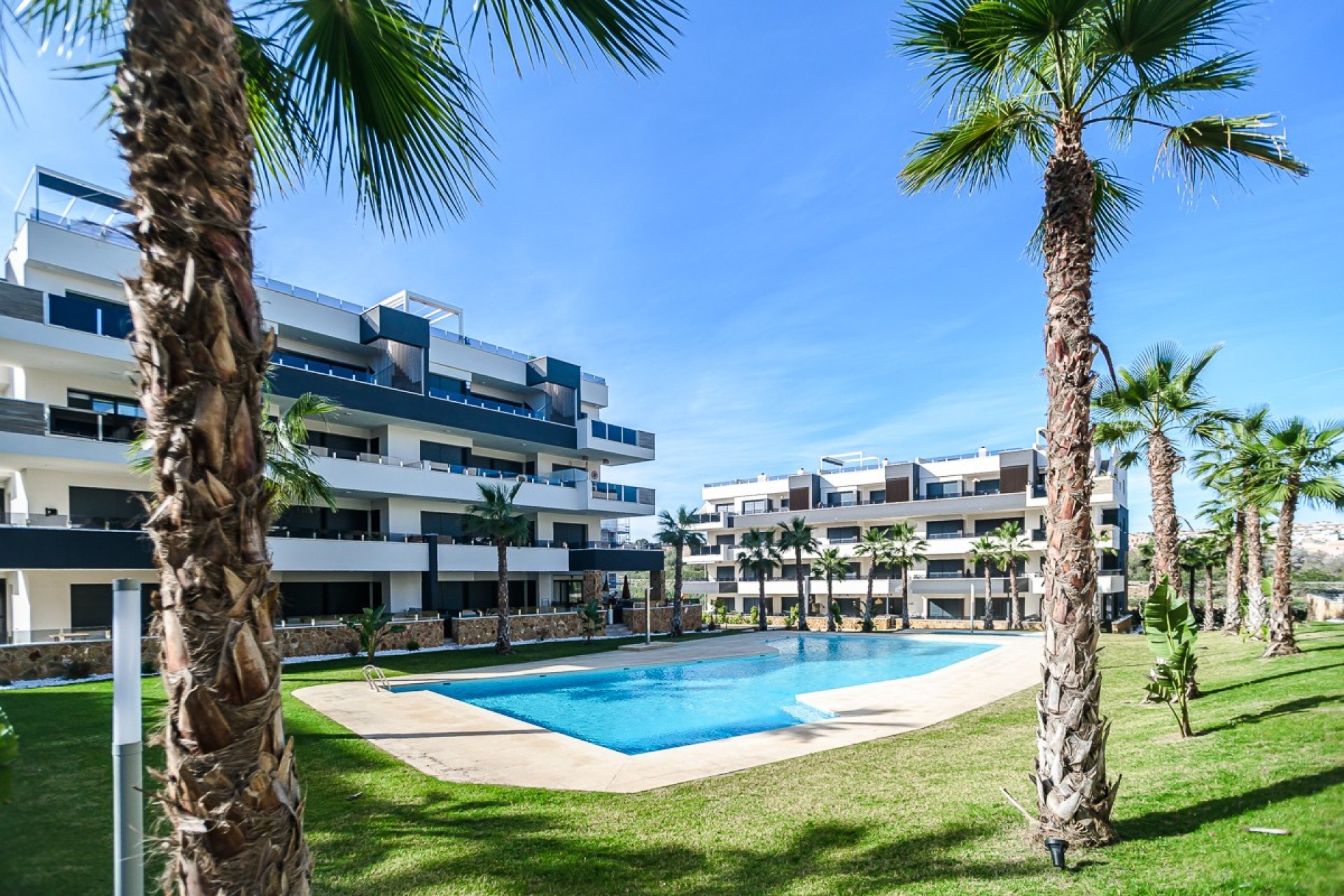 Resale - Apartment - Orihuela Costa - Costa Blanca
