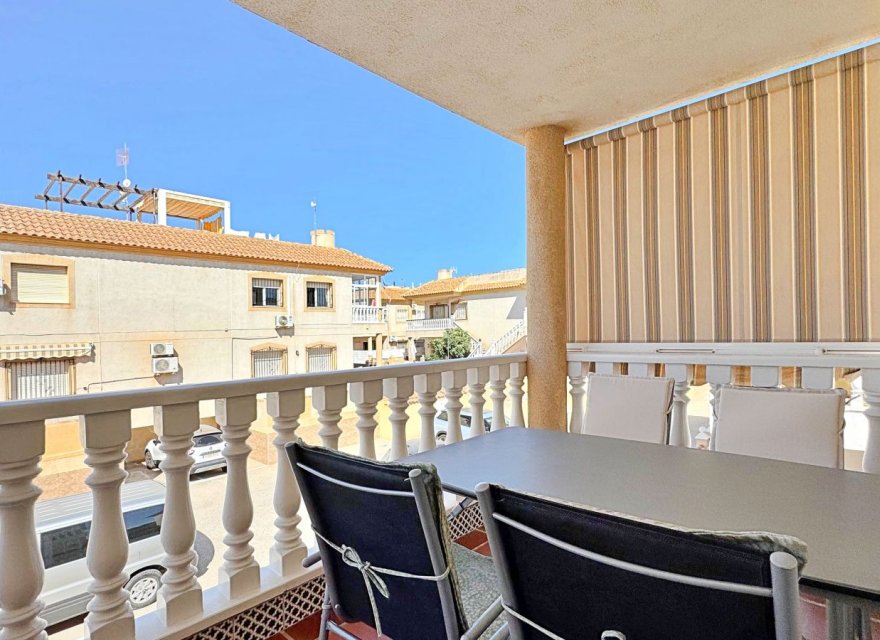 Resale - Apartment - Orihuela Costa - La Zenia
