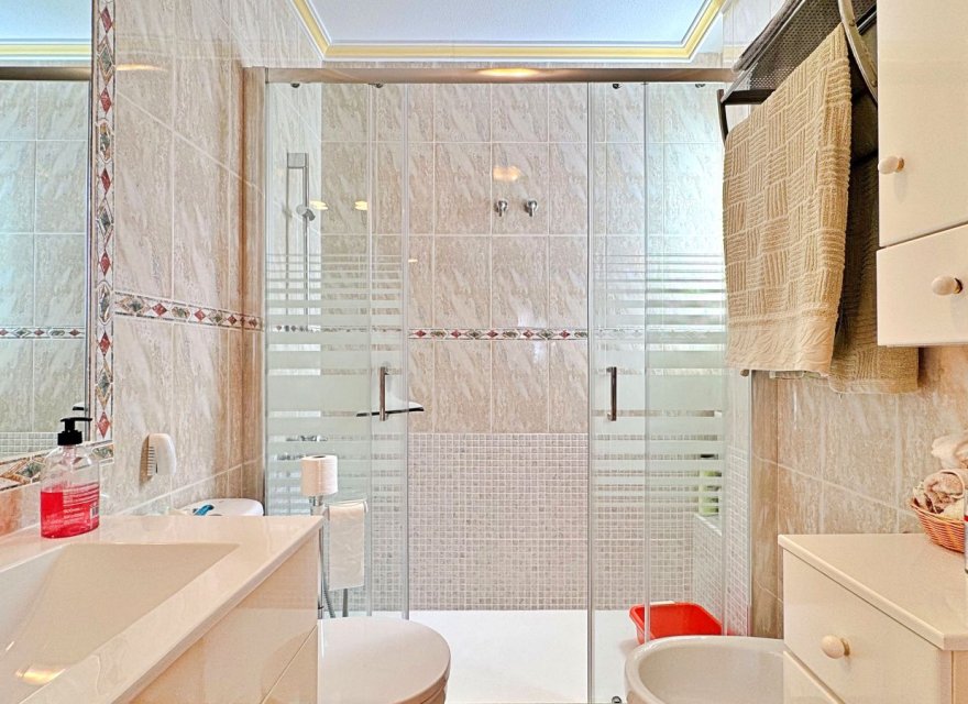 Resale - Apartment - Orihuela Costa - La Zenia