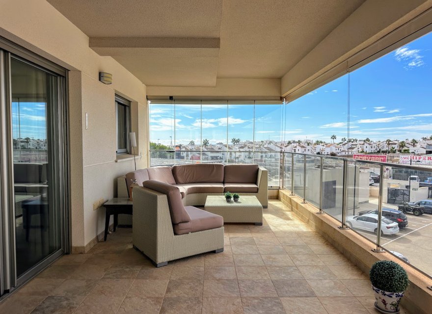 Resale - Apartment - Orihuela Costa - La Zenia