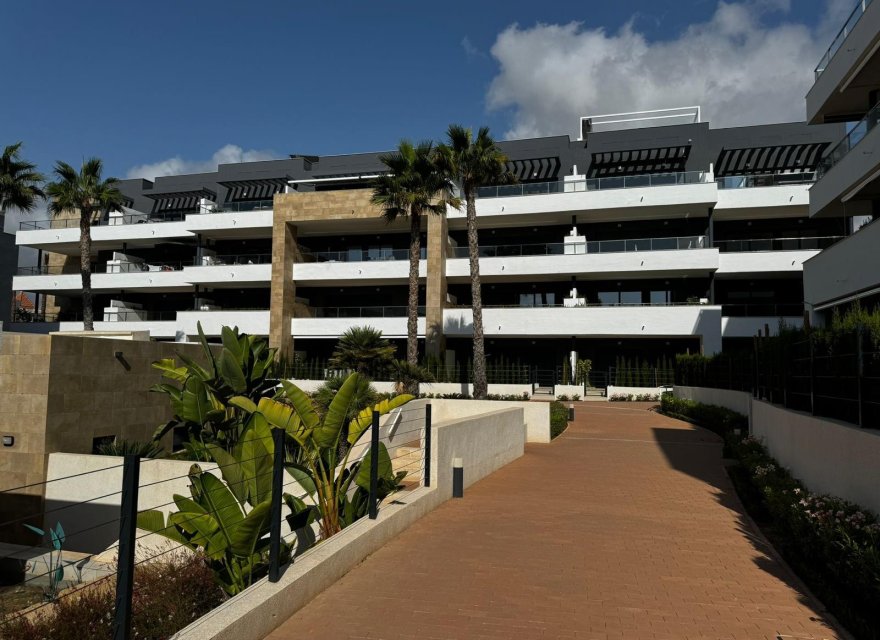 Resale - Apartment - Orihuela Costa - La Zenia