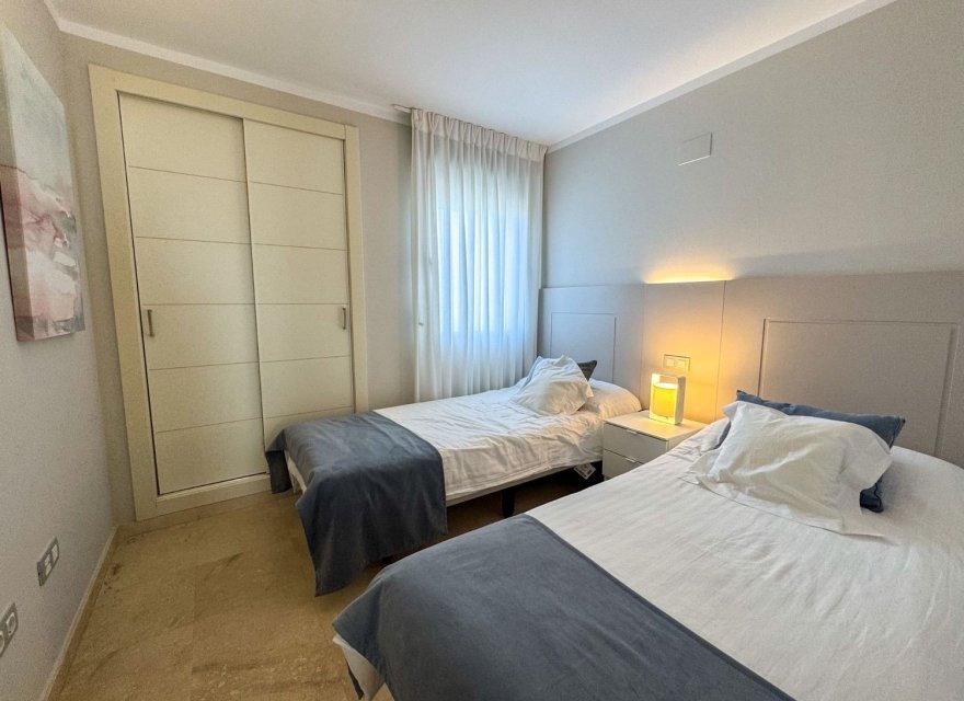 Resale - Apartment - Orihuela Costa - Las Colinas Golf