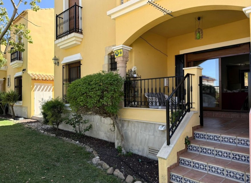 Resale - Apartment - Orihuela Costa - Las Ramblas