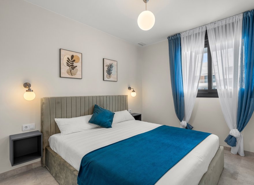 Resale - Apartment - Orihuela Costa - Los Dolses