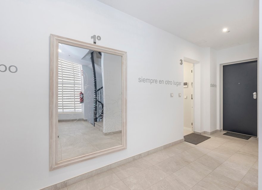 Resale - Apartment - Orihuela Costa - Mil Palmeras