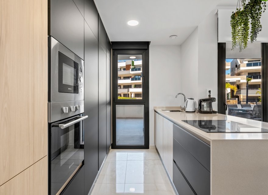 Resale - Apartment - Orihuela Costa - Playa Flamenca