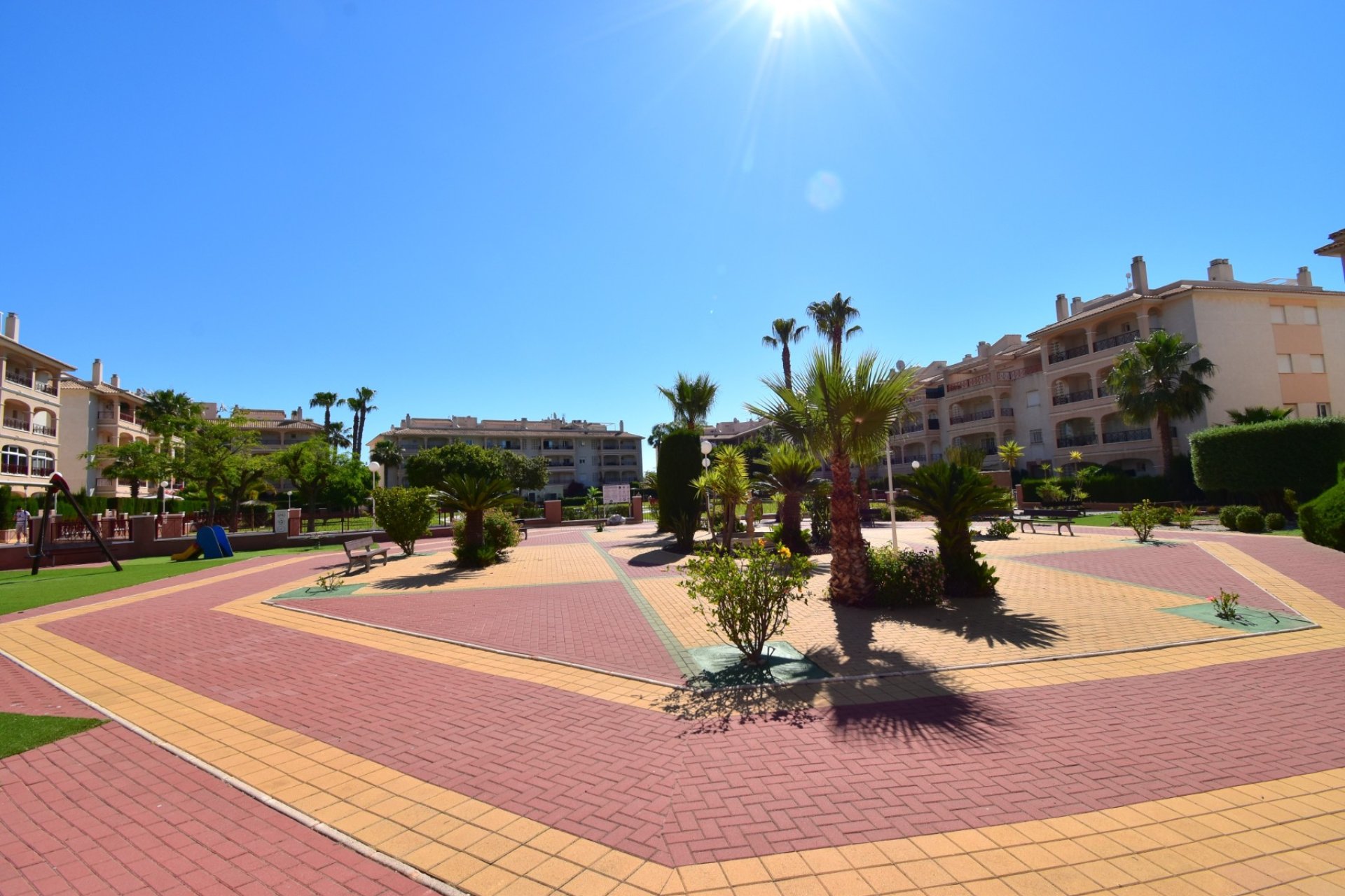 Resale - Apartment - Orihuela Costa - Playa Flamenca