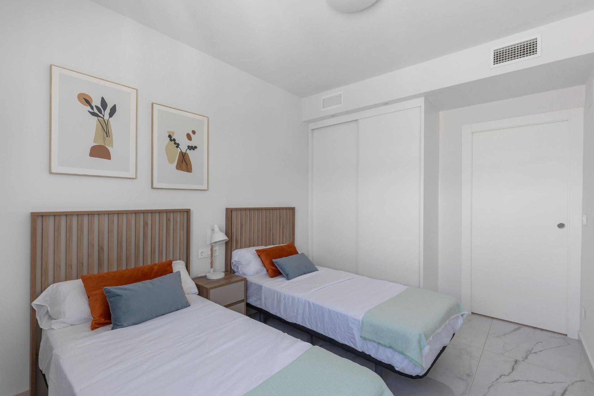 Resale - Apartment - Orihuela Costa - Playa Flamenca