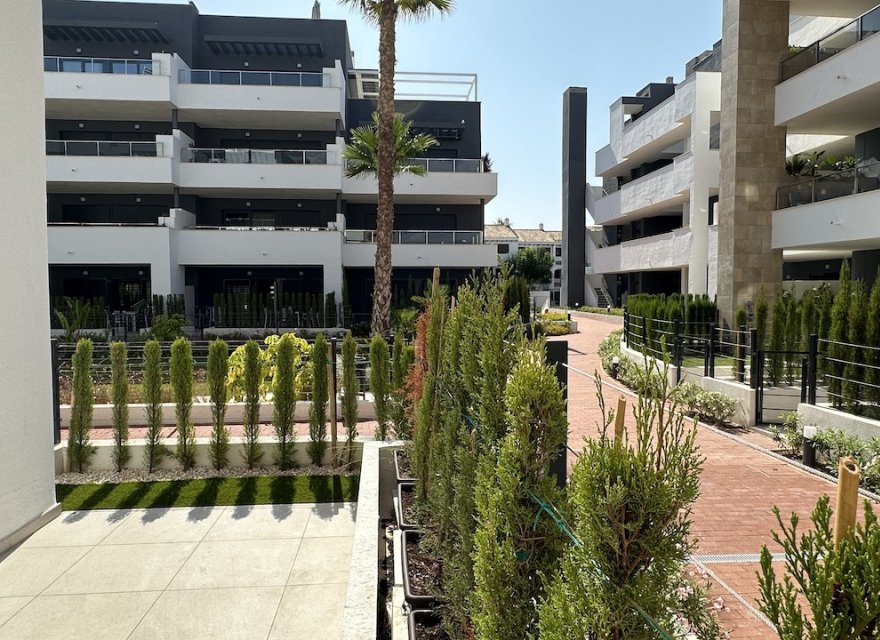 Resale - Apartment - Orihuela Costa - Playa Flamenca