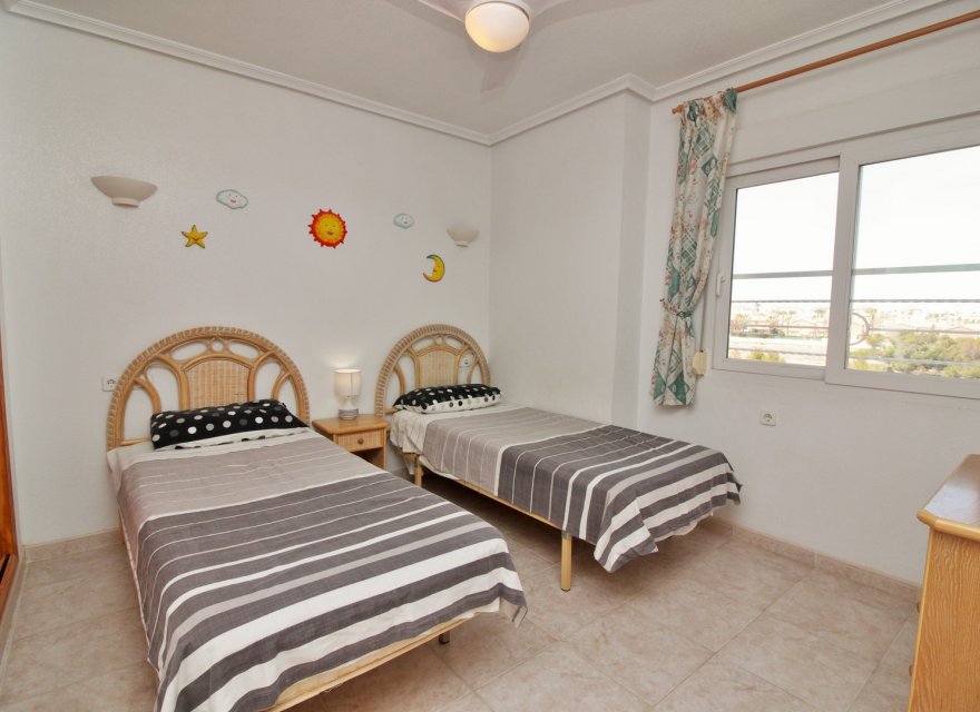 Resale - Apartment - Orihuela Costa - Playa Flamenca