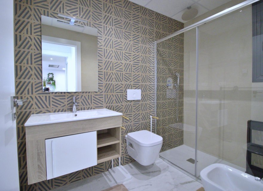 Resale - Apartment - Orihuela Costa - Punta Prima