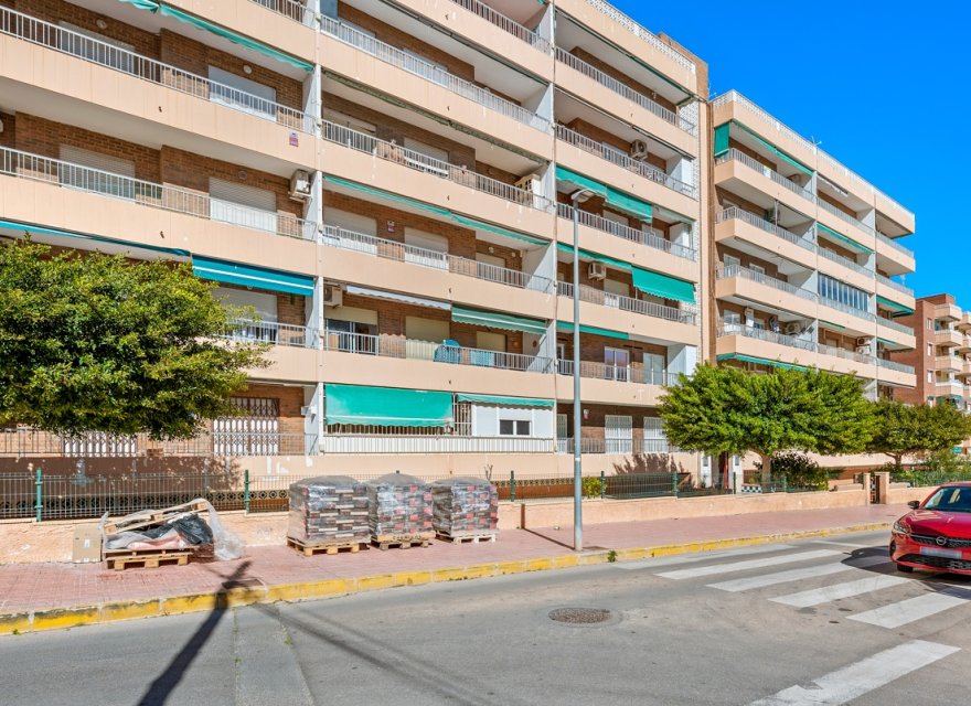Resale - Apartment - Orihuela Costa - Punta Prima