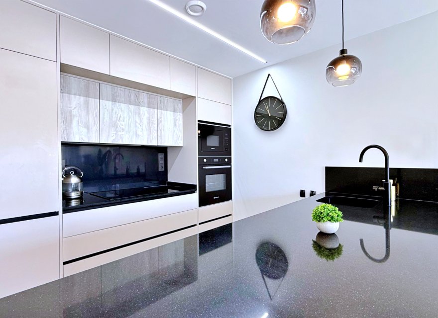 Resale - Apartment - Orihuela Costa - Punta Prima