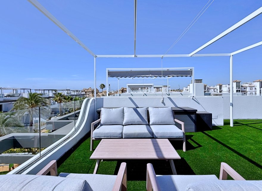 Resale - Apartment - Orihuela Costa - Punta Prima
