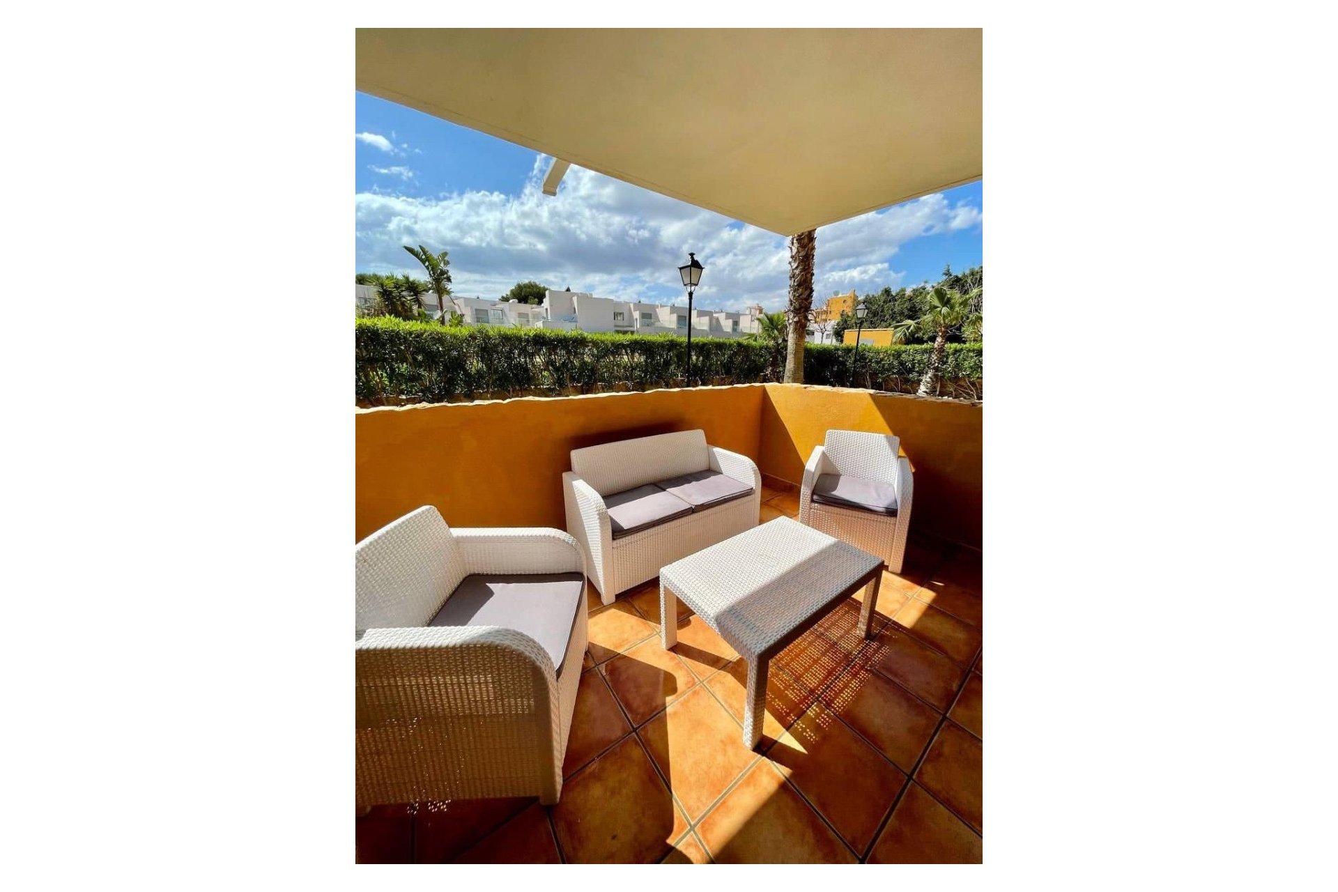 Resale - Apartment - Orihuela Costa - Punta Prima