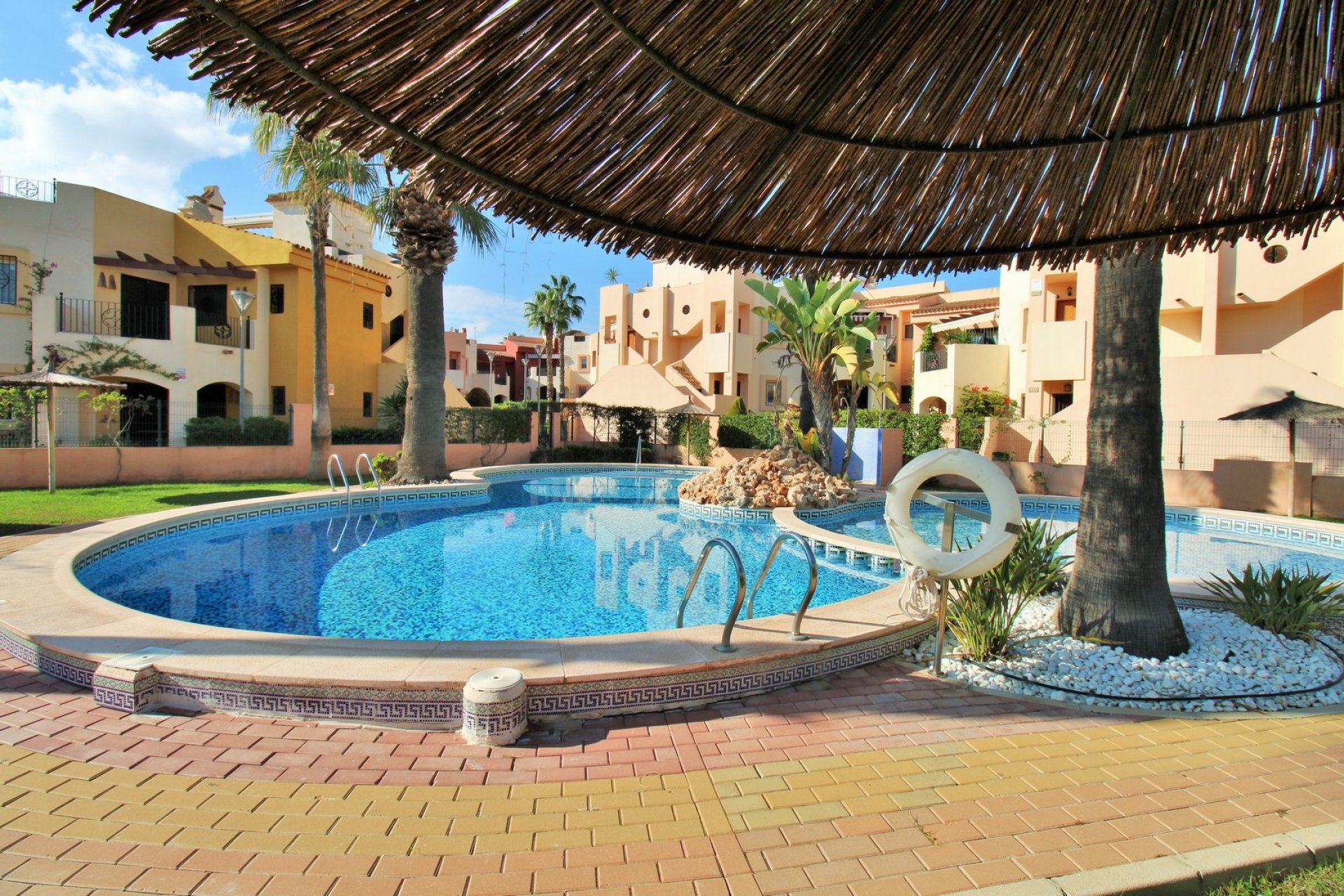 Resale - Apartment - Orihuela Costa - Punta Prima