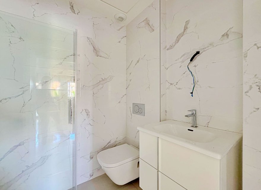 Resale - Apartment - Orihuela Costa - Villamartín