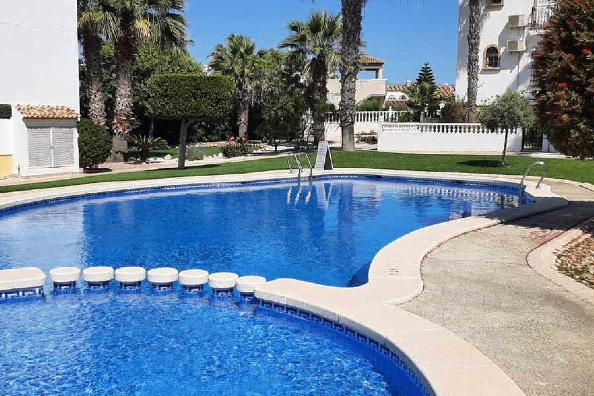 Resale - Apartment - Orihuela Costa - Villamartin