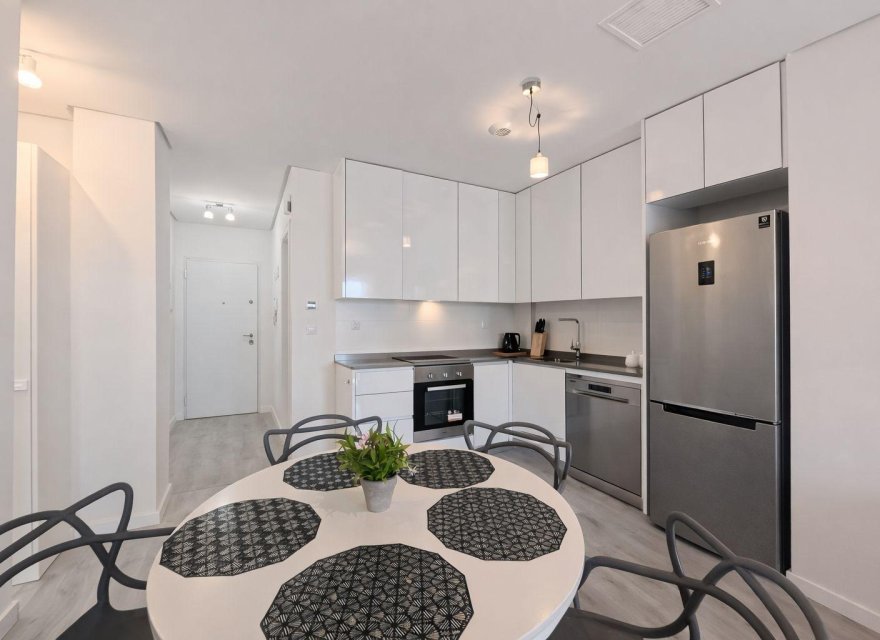 Resale - Apartment - Orihuela Costa - Villamartín