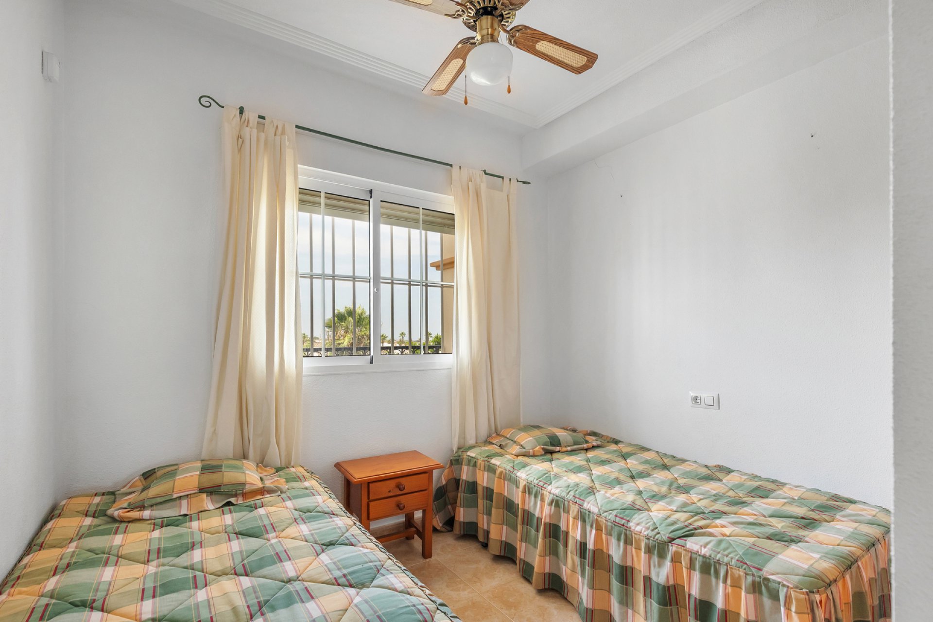 Resale - Apartment - Orihuela Costa - Villamartin