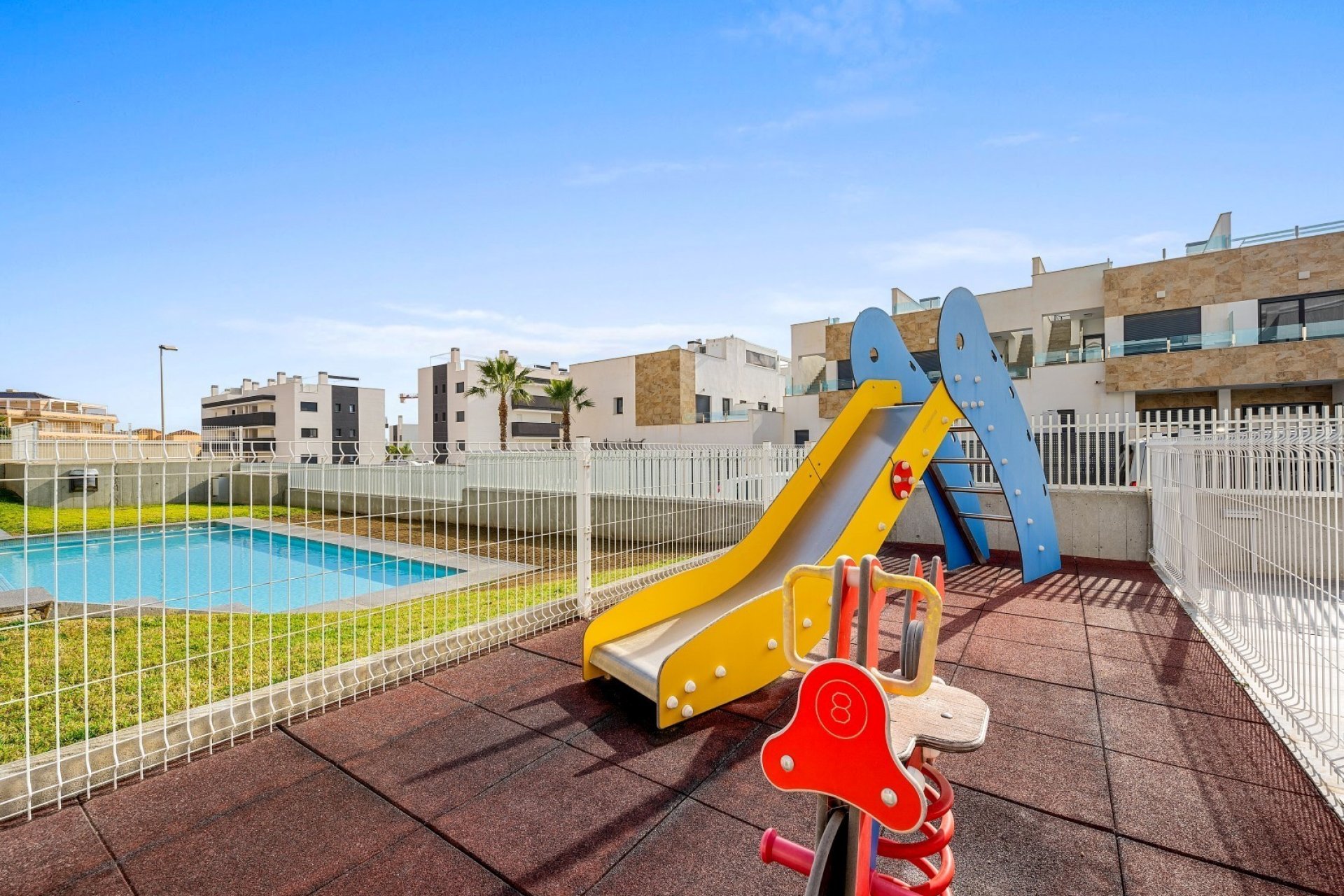 Resale - Apartment - Orihuela Costa - Villamartín