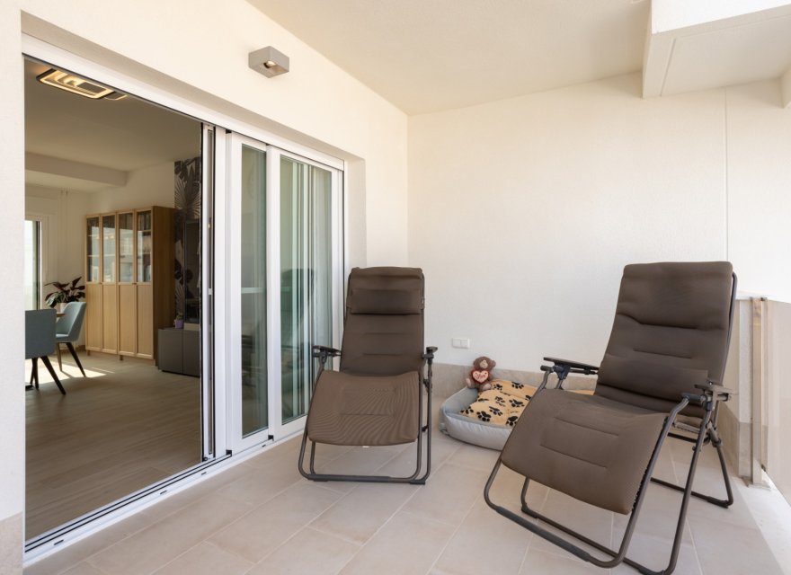 Resale - Apartment - Orihuela Costa - Villamartín