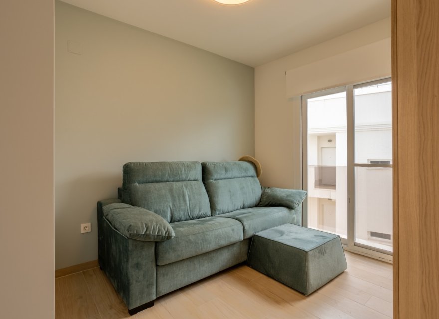 Resale - Apartment - Orihuela Costa - Villamartín