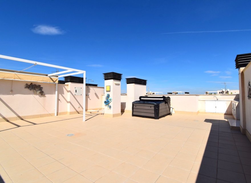 Resale - Apartment - Orihuela Costa - Villamartín