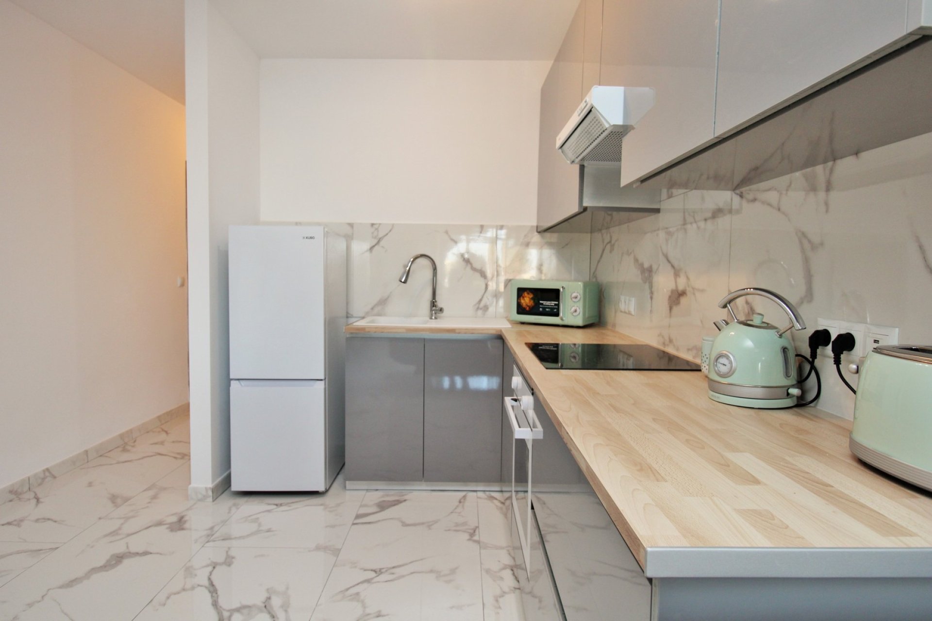 Resale - Apartment - Orihuela Costa - Villamartin