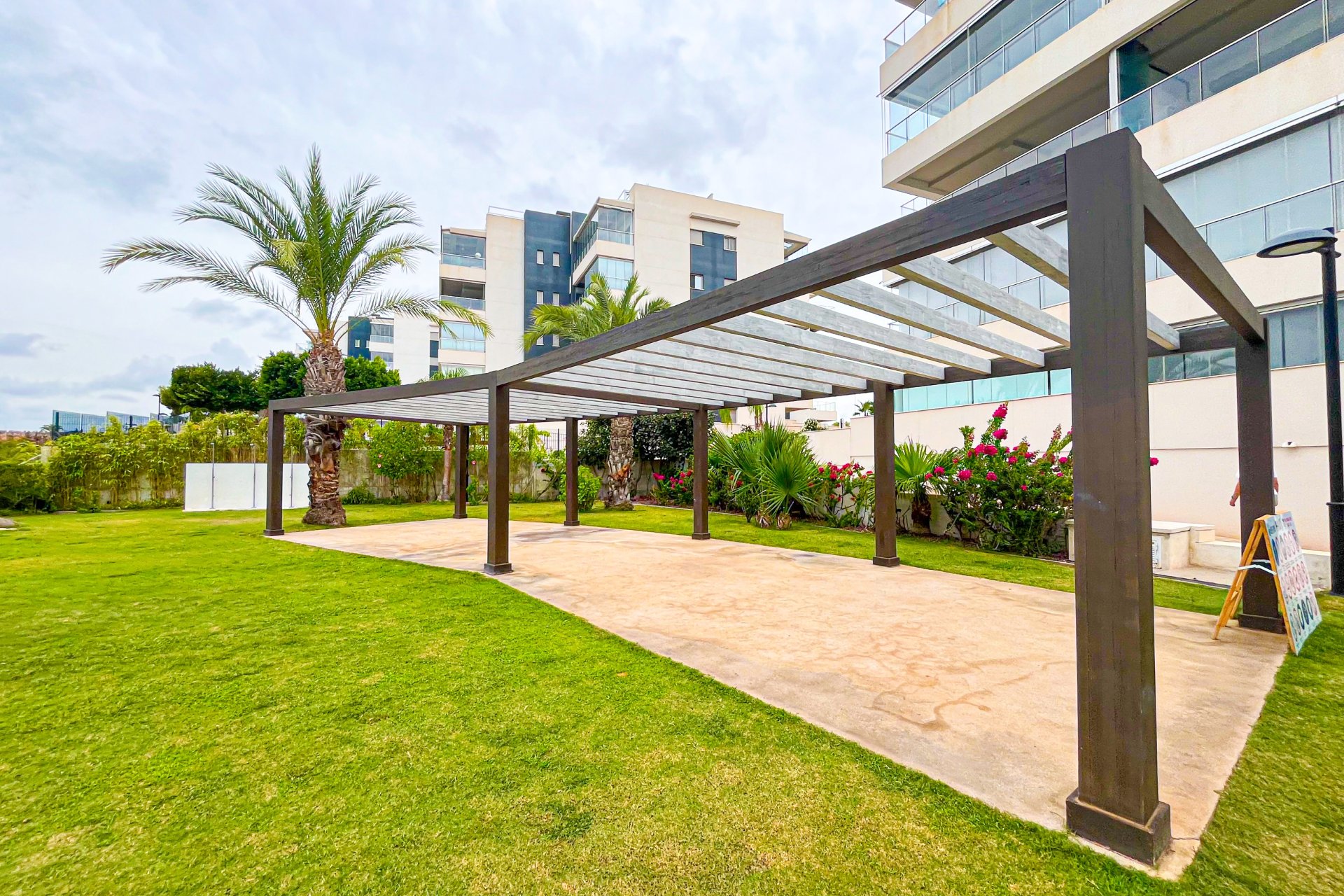 Resale - Apartment - Orihuela Costa - Villamartín