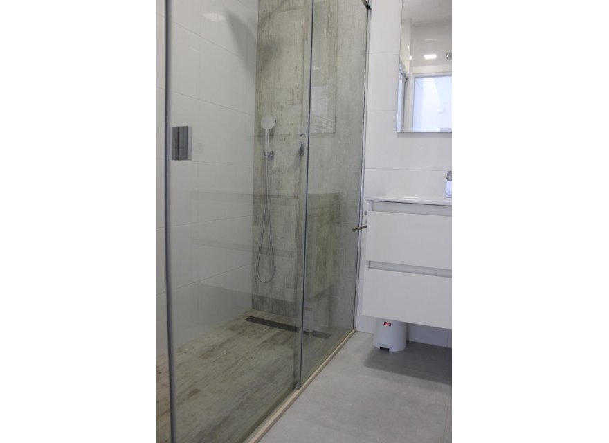 Resale - Apartment - Orihuela Costa - Villamartin