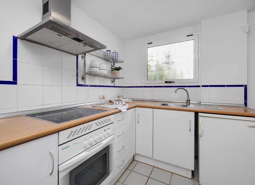 Resale - Apartment - Orihuela Costa