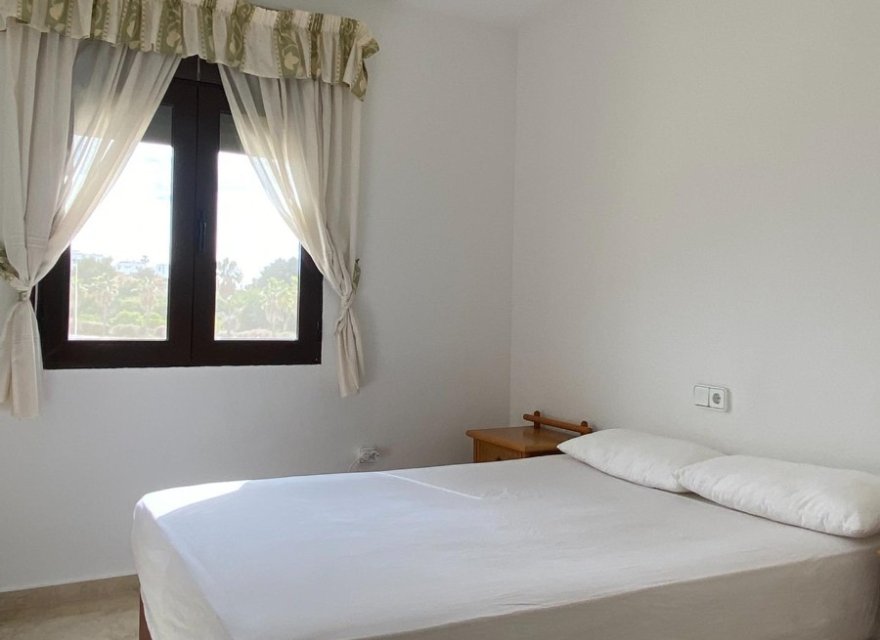 Resale - Apartment - Orihuela Costa