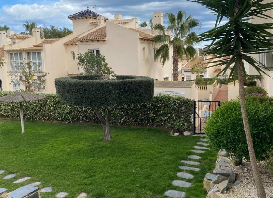 Resale - Apartment - Orihuela Costa