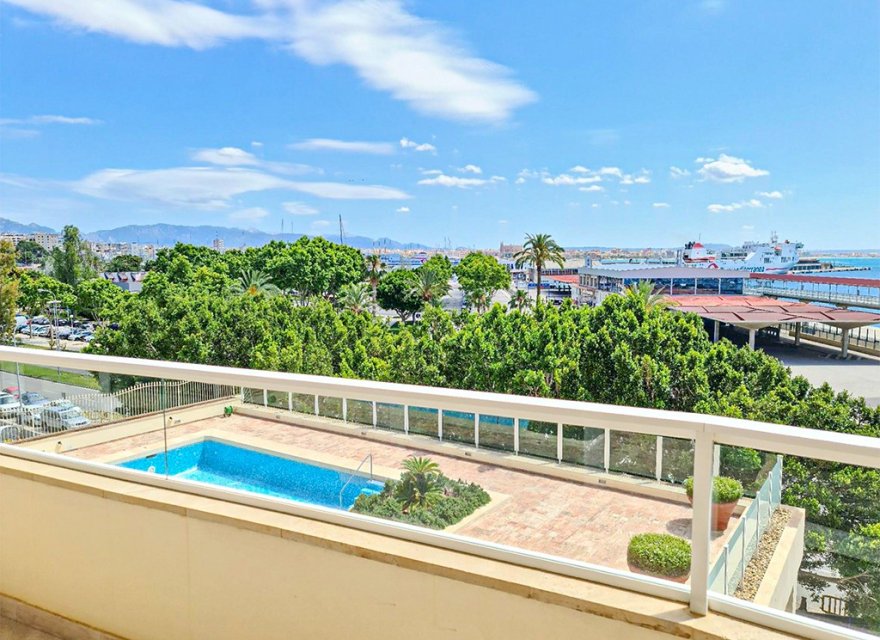 Resale - Apartment - Palma de Mallorca - Bonanova