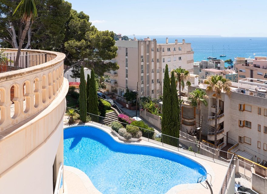 Resale - Apartment - Palma de Mallorca - Cala Mayor