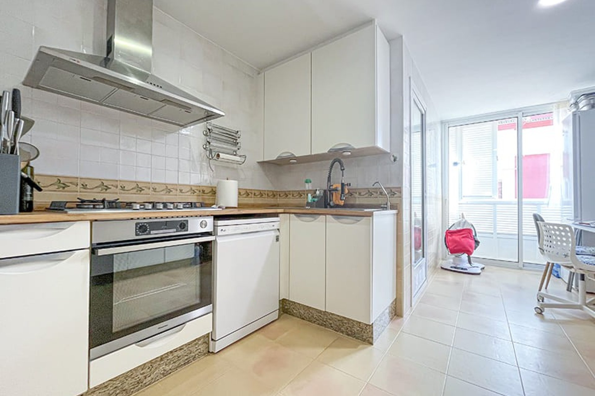 Resale - Apartment - Palma de Mallorca - Son Gual