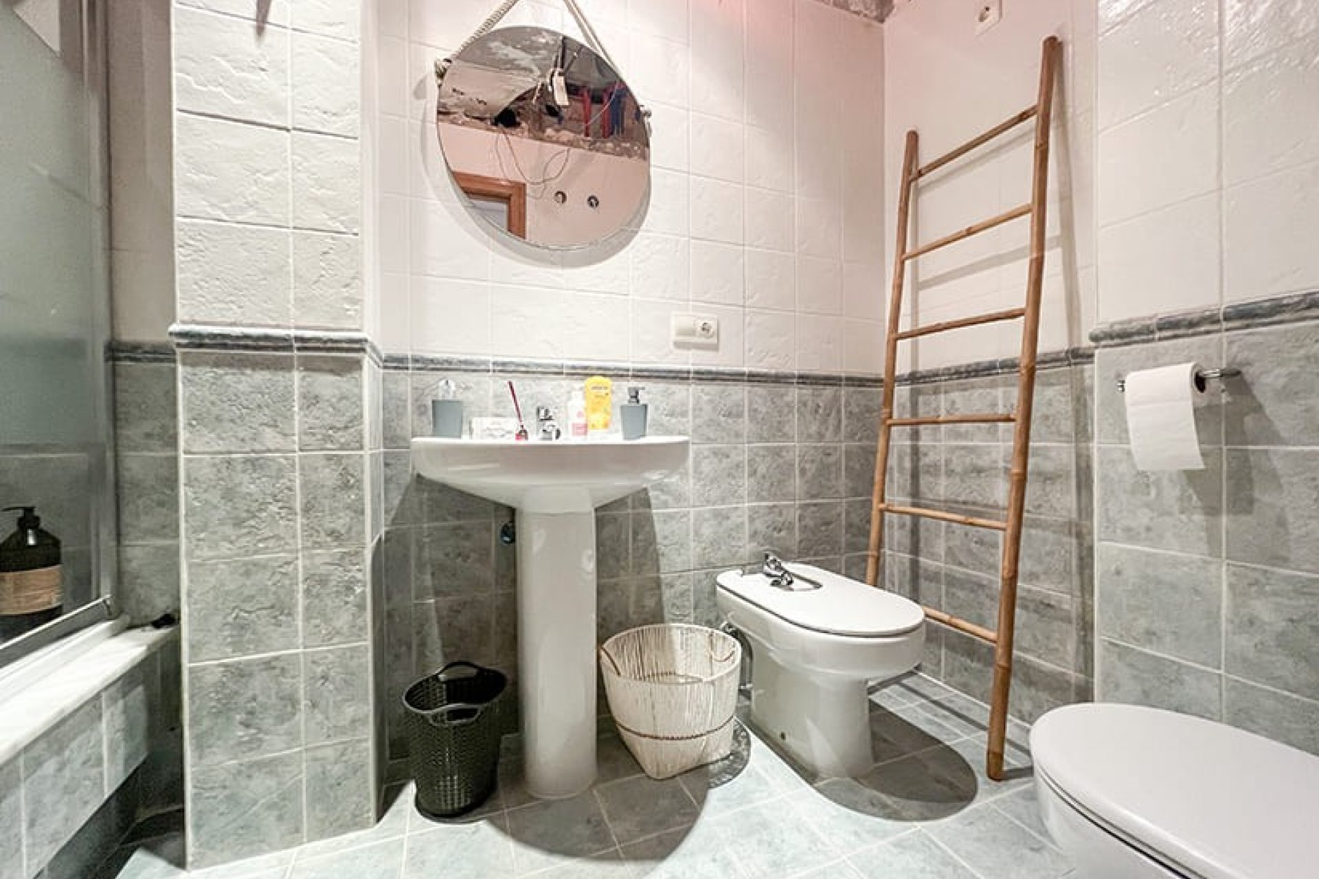 Resale - Apartment - Palma de Mallorca - Son Gual