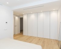 Resale - Apartment - Pedralbes