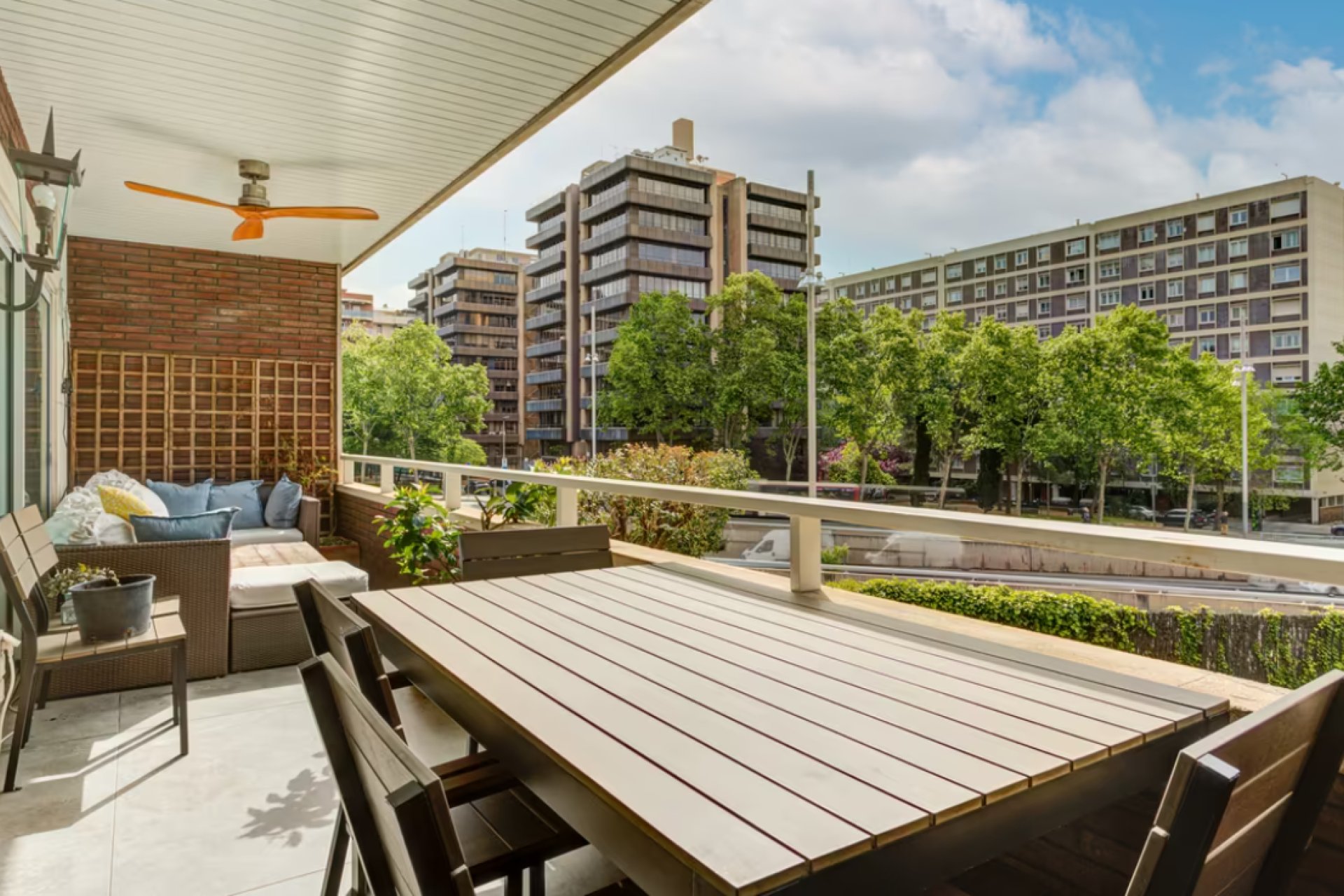 Resale - Apartment - Pedralbes