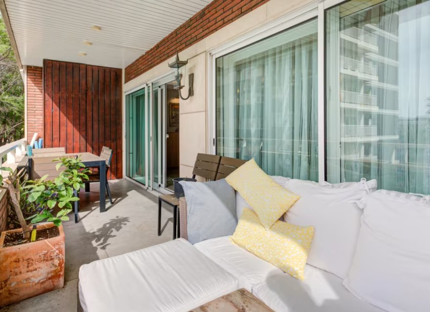 Resale - Apartment - Pedralbes