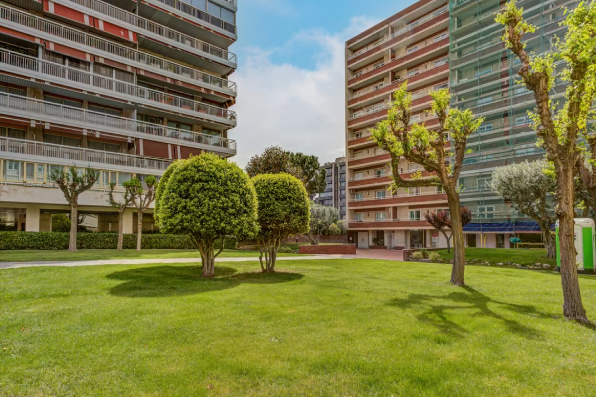 Resale - Apartment - Pedralbes