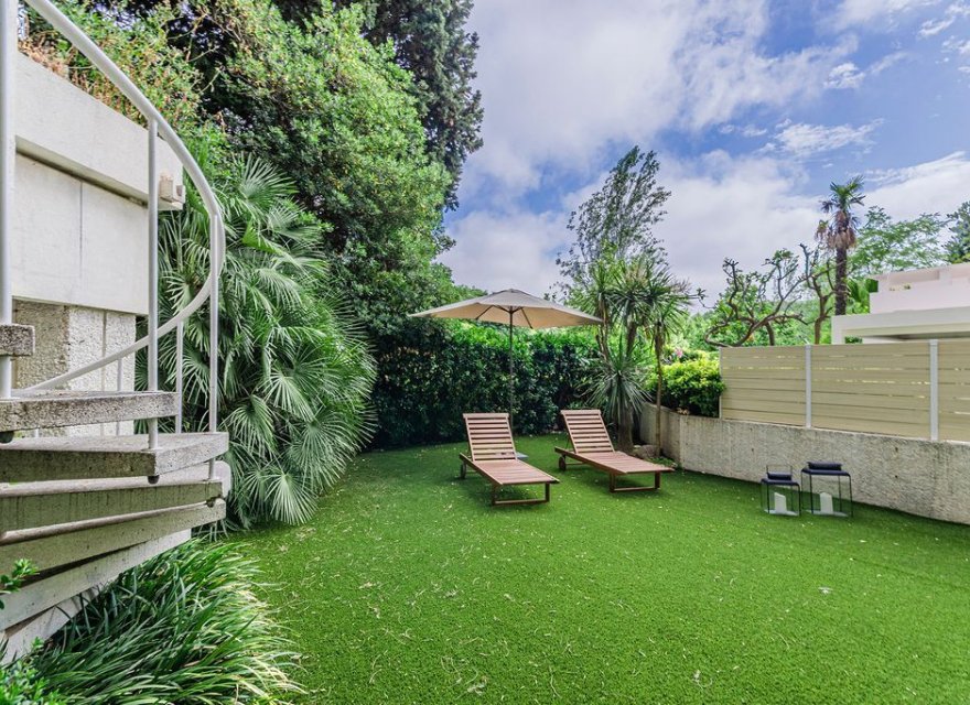 Resale - Apartment - Pedralbes