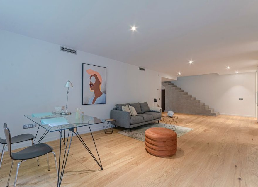 Resale - Apartment - Pedralbes